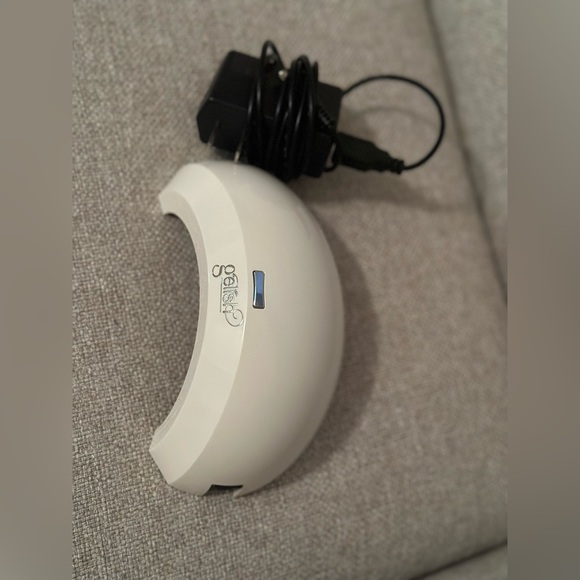 gelish mini pro LED 45 light - Picture 2 of 4